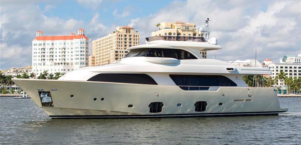 Slainte III Charter Yacht