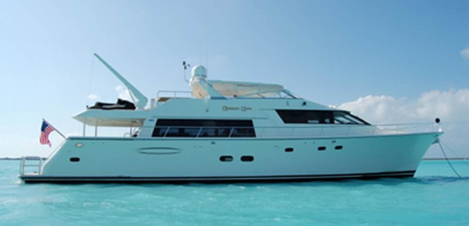 Tau Charter Yacht