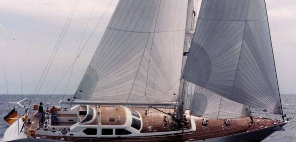 Vita Bella Charter Yacht
