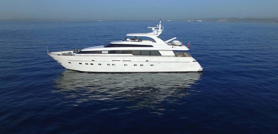 Oasis Charter Yacht