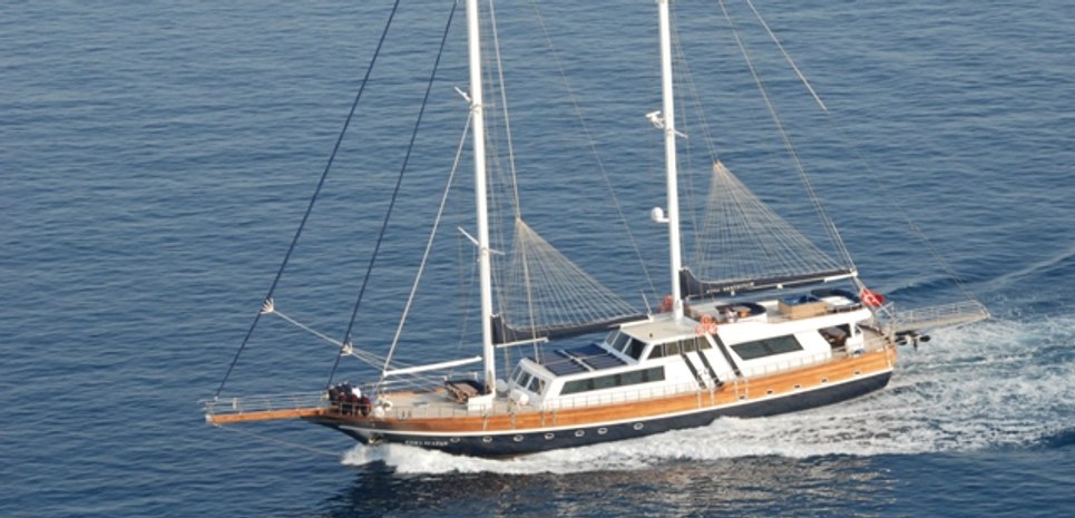 Esma Sultan Charter Yacht