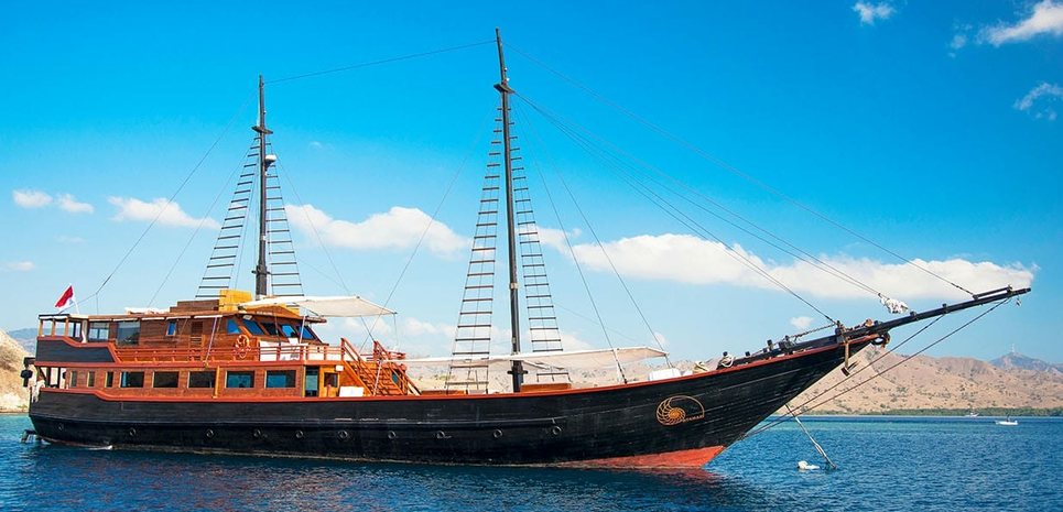 Samata Charter Yacht