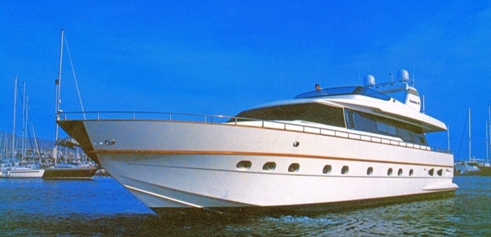 Hanja Charter Yacht