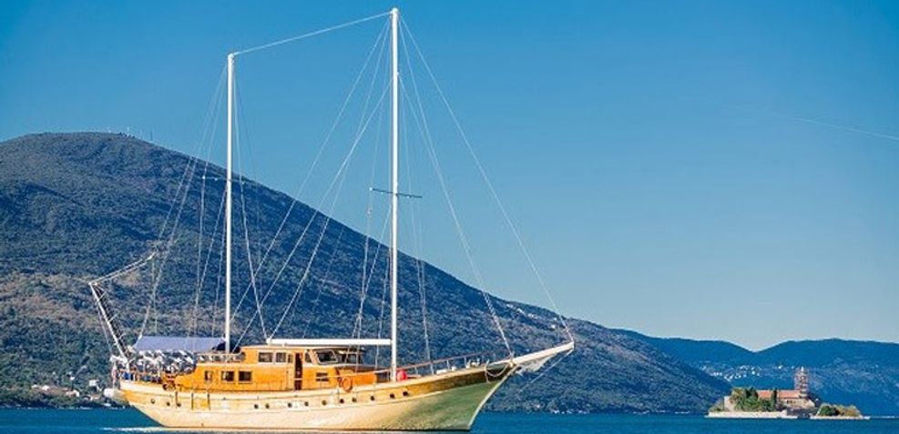 Kaya Gunery II Charter Yacht