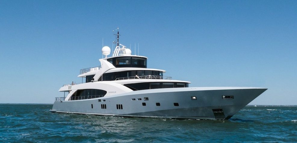 Belongers Charter Yacht