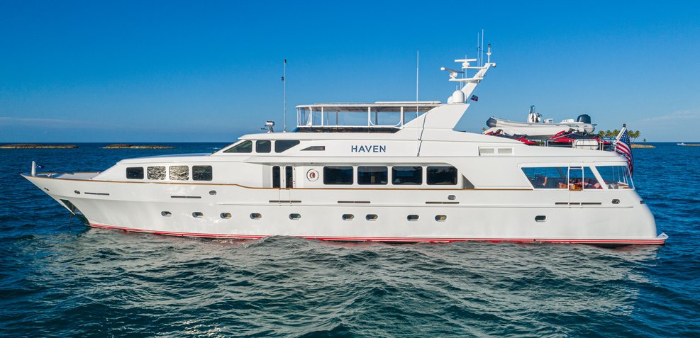 Haven Charter Yacht