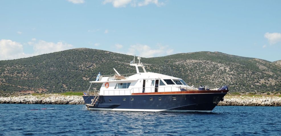 Electra Charter Yacht