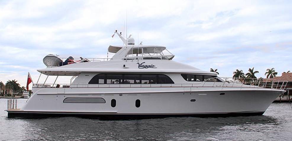 Viaggio Charter Yacht