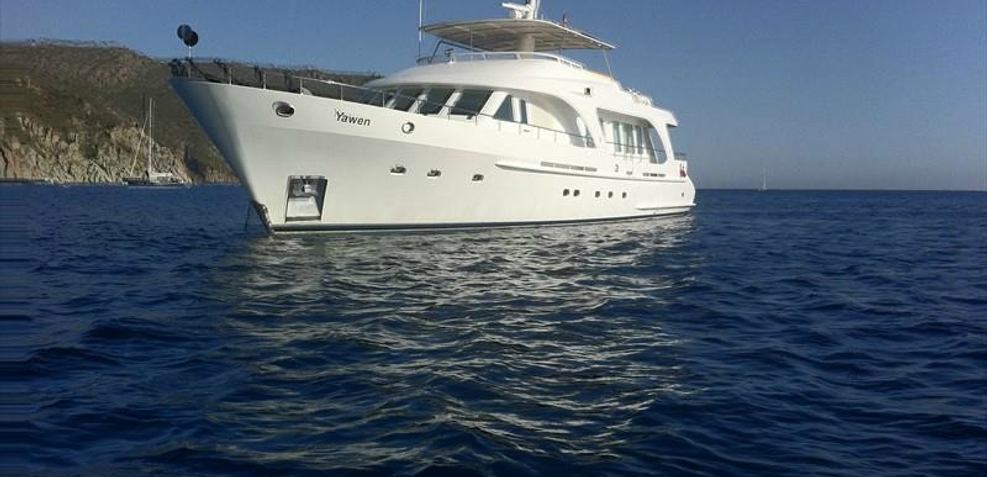 Yawen Charter Yacht