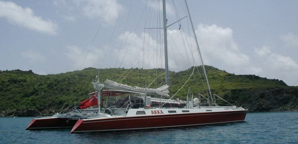 Akka Charter Yacht