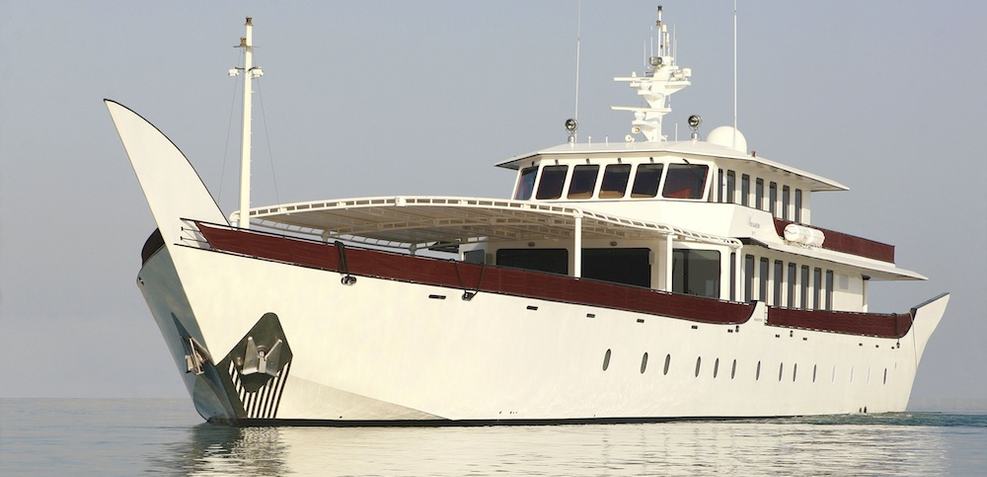 Warsan Charter Yacht